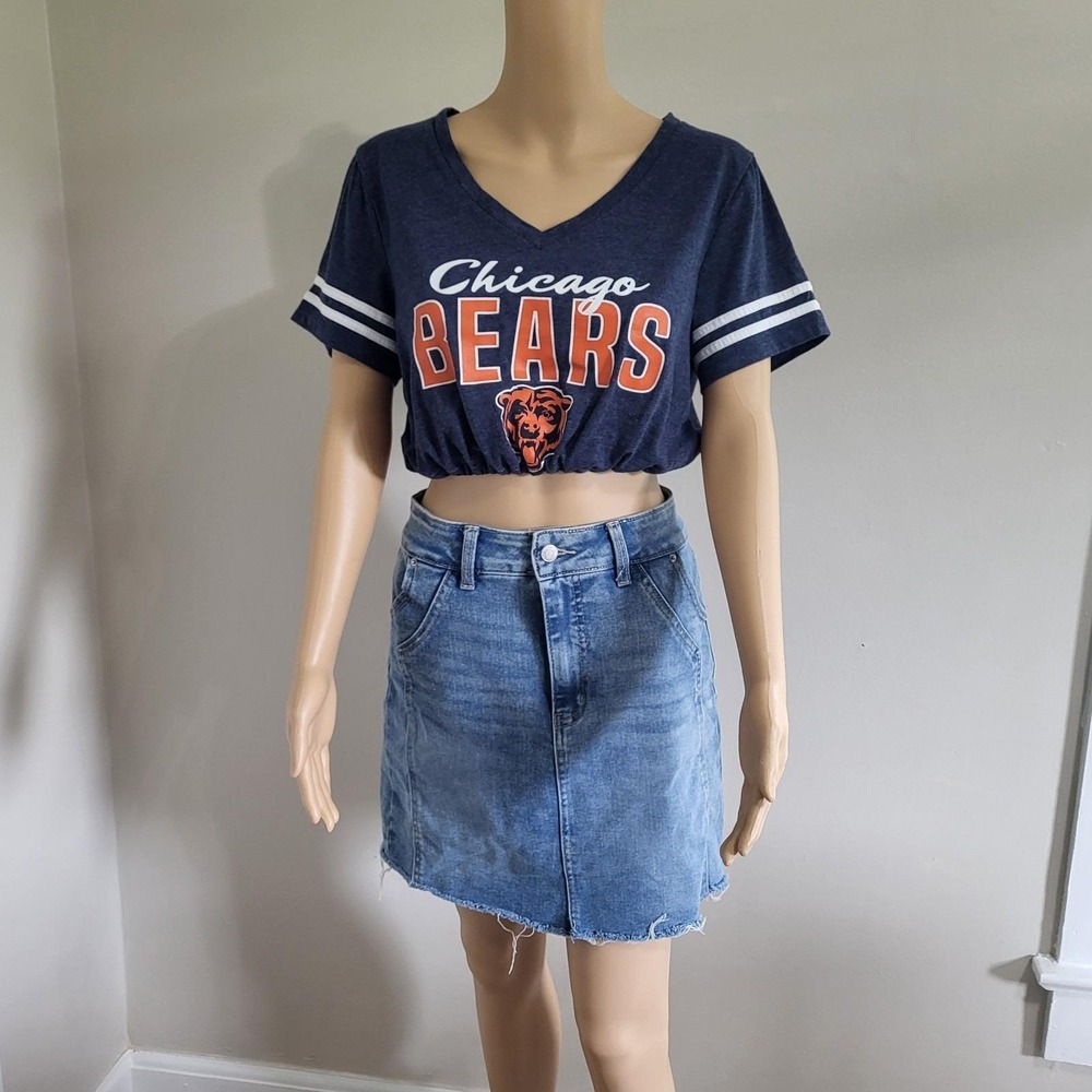 Upcycled Cropped Chicago Bears Graphic T-Shirt Size L OOAK Elastic Waist